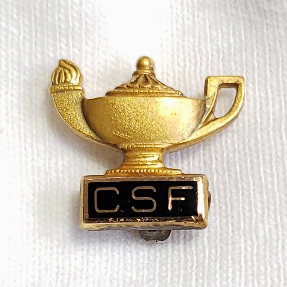 Award Distinguished Vintage 10Kt Gold Fill GOLD CSF LABEL LAPEL PIN - Picture 1 of 8